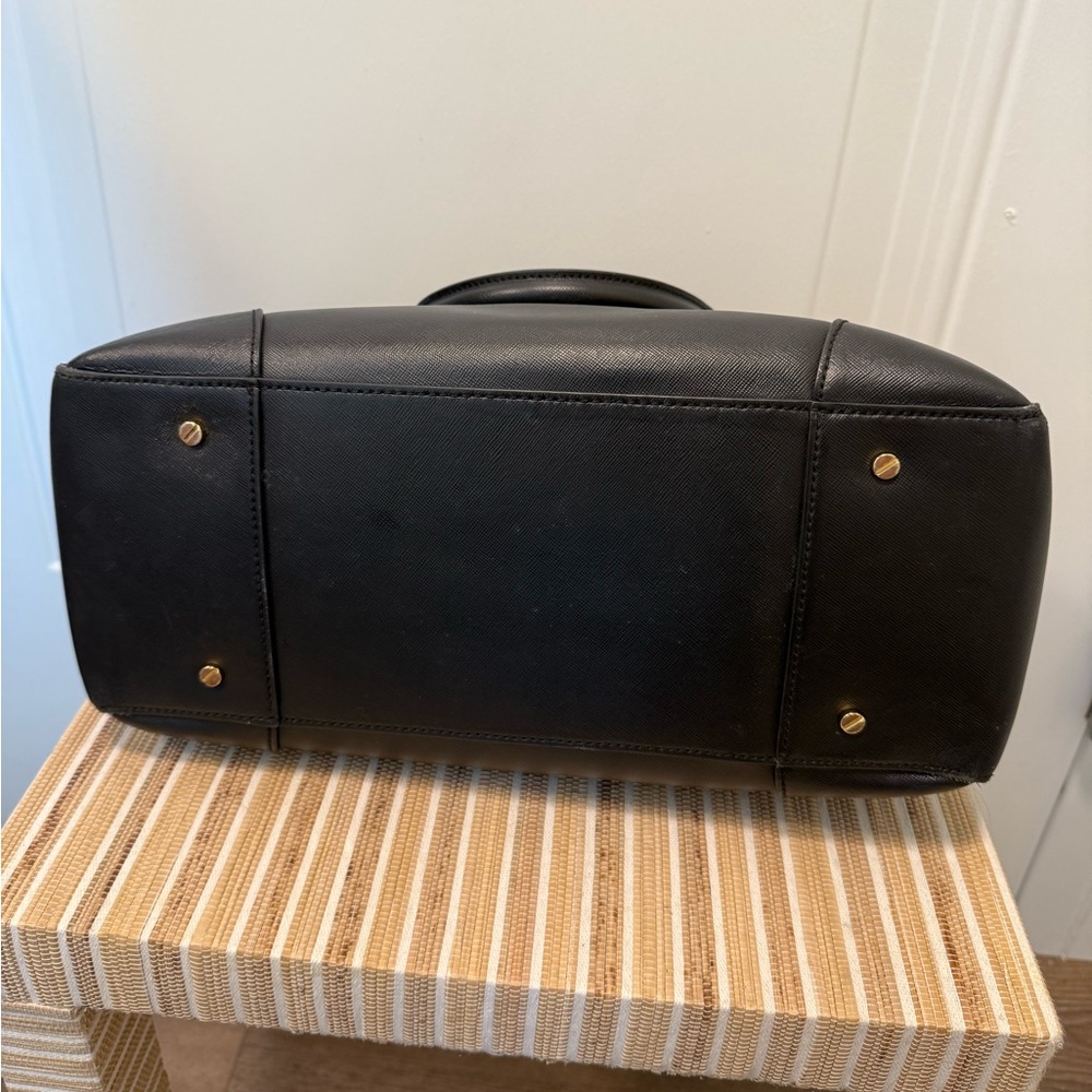 Tory Burch Black Purse - Picture 6 of 16